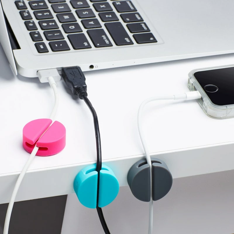 White Cable Catches, Set Of 4 - Image 2